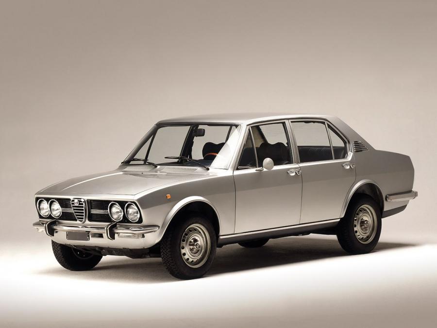  Alfa Romeo Alfetta (116) 1972 года  (фото 1 из 38)